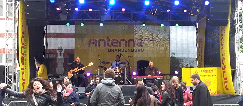 Mai 2014 Baumblütenfest/Bismarckhöhe auf de RBB-Bühne